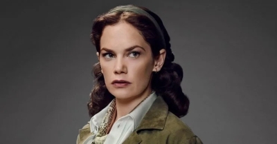 Ruth Wilson (Mrs Coulter)